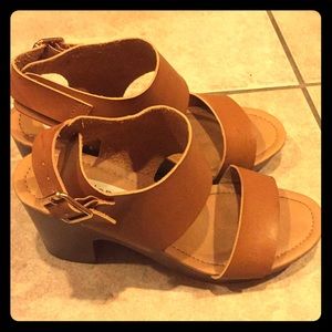 Madden Girl Size 8.5